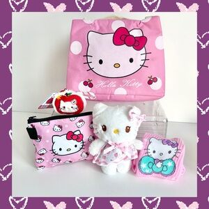 🩷(HK367) Hello Kitty Adorable 5-Piece Lunch Cooler Bundle!